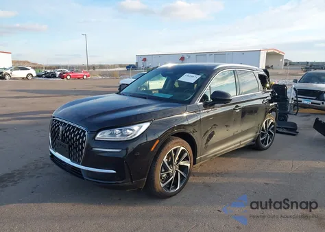 2024 Lincoln Corsair Grand Touring z USA, uszkodzony, nr VIN 5LMTJ5DZ0RUL11233